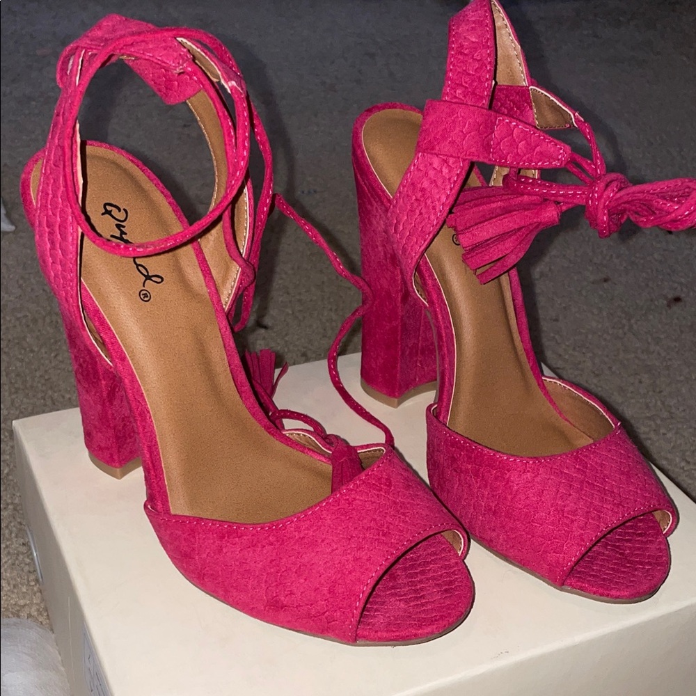 SOLD! Women's High Heel Sandals
